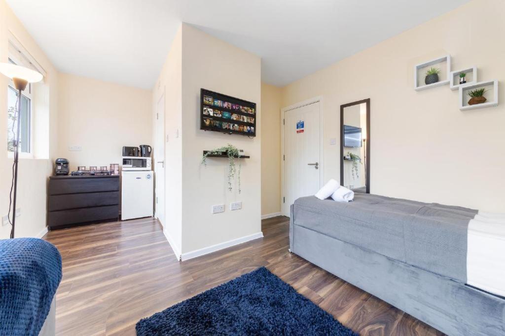 Twickenham Homes Айлворт Экстерьер фото